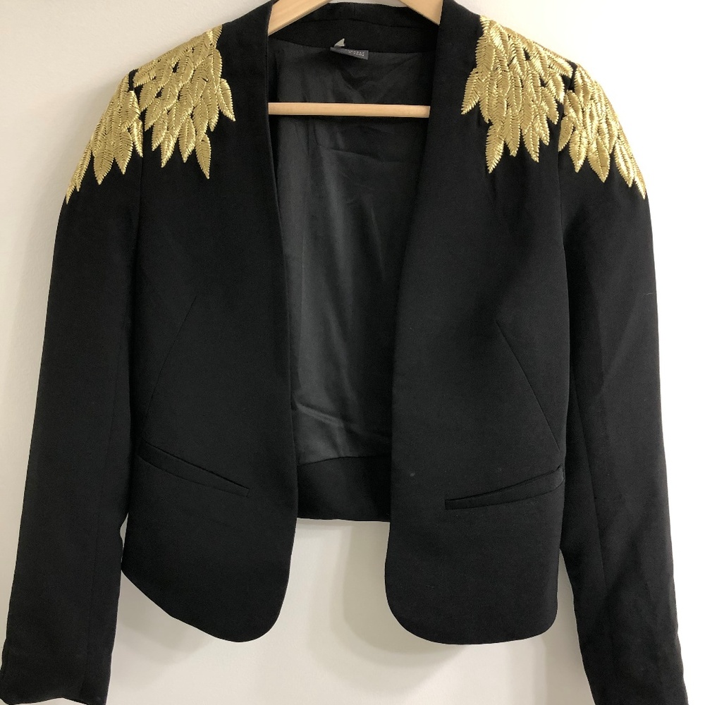 Sparkle & Fade Embroidered Shoulders Blazer